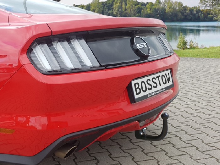 Anhängerkupplung für Ford-Mustang VI Coupe Fastback, nur für Heckträgerbetrieb, Montage nur bei uns im Haus, Baureihe 2015-2017 V-abnehmbar